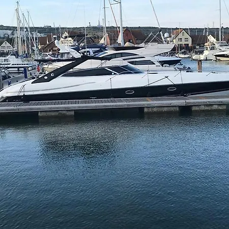 Hotel Speed Boats To Rent By Day *